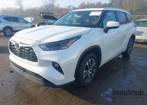 2023 Toyota Highlander Xle из США, поврежденный, VIN 5TDKDRAHXPS031303